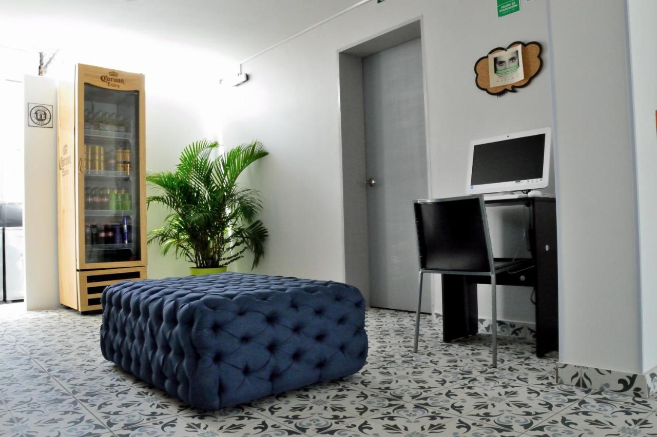 Mad Nomad Hostel Bogota Exterior photo